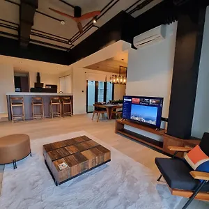 Vaux Park Street - A Collection Of 8 Luxury Lofts Colombo